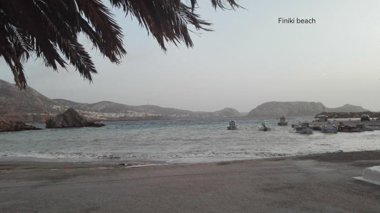 Arkasa Karpathos Seafront Paradisos Foiníkion 외부 사진